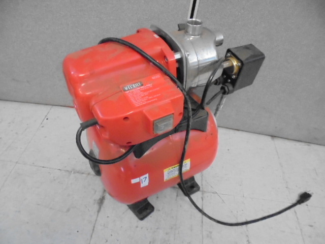 lot 17 image: Shallow Well Pump