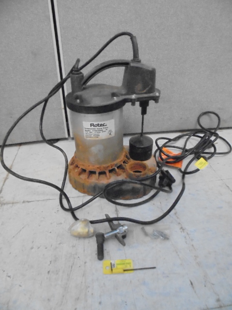 lot 27 image: Sump Pump