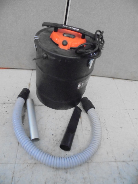 lot 30 image: Ash Vacuum