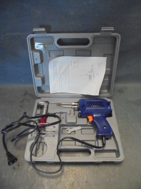 lot 33 image: Soldering Iron