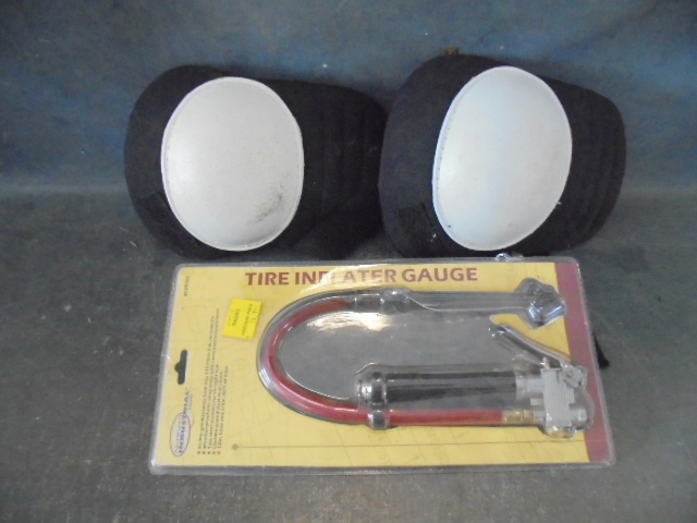 lot 41 image: Tire Gauge and Knee Pads
