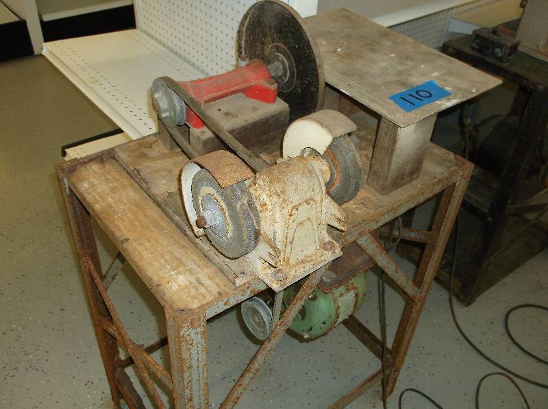 Grinder table