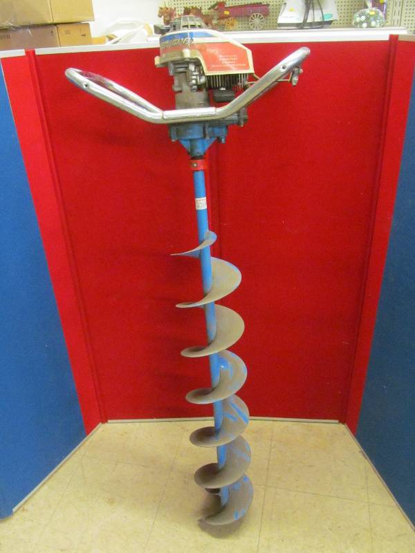 lot 71 image: Ice Master Auger