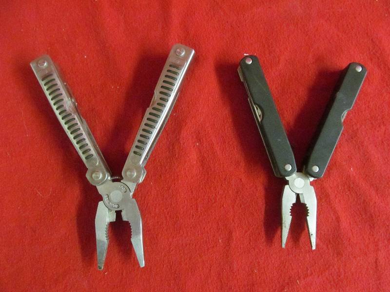 lot 81 image: multifunction tools