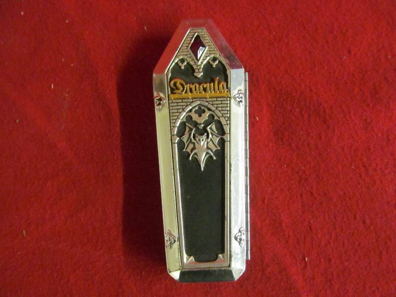 lot 83 image: Franklin Mint Collector knife