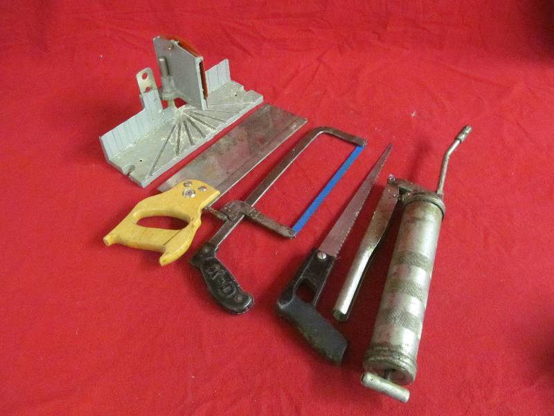 lot 90 image: tools