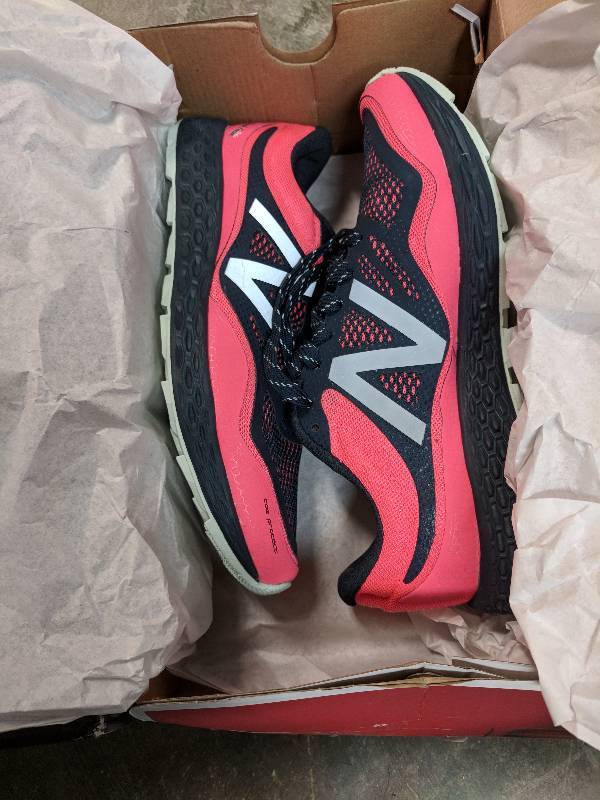 lot 15 image: New Balance Womens Fresh Foam Gobi Running Shoe Coral 8