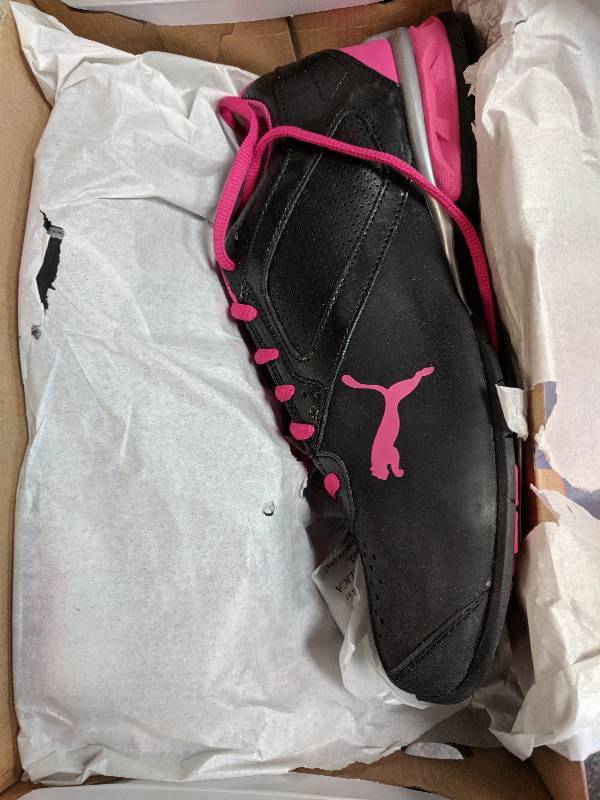 lot 21 image: PUMA WM Tazon 6 FM Black-Pink 9