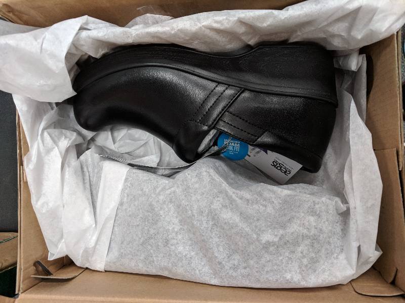lot 28 image: Dr.Scholls Womens Dynamo Work Clog Black 6