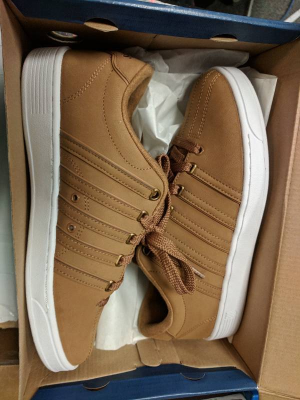 lot 63 image: K-Swiss MN Court Pro II SP CMF Wheat 7.5