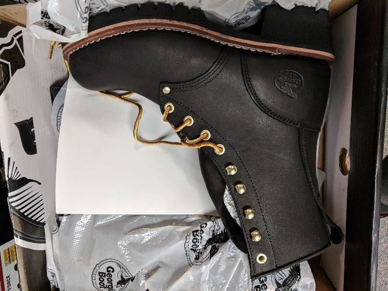 lot 95 image: Georgia Boot Mens Steel-Toe Logger Boot Black 9.5