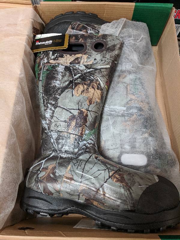 lot 117 image: Itasca Mens Swampwalker 2400 Insulated Waterproof Boot 9