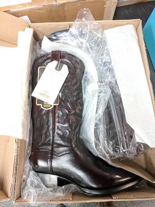lot 118 image: Dan Post Mens All Leather Western Boot Wide Black Cherry 8