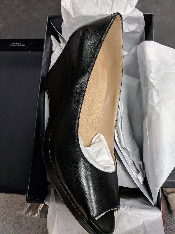 lot 138 image: Naturalizer Womens Olivia Wedge Black 10