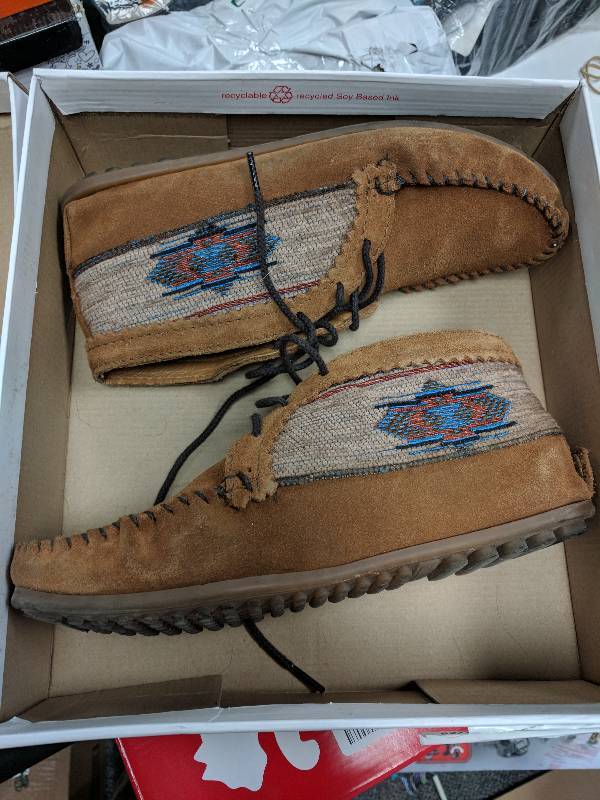 lot 168 image: Minnetonka Womens El Paso II Brown 9