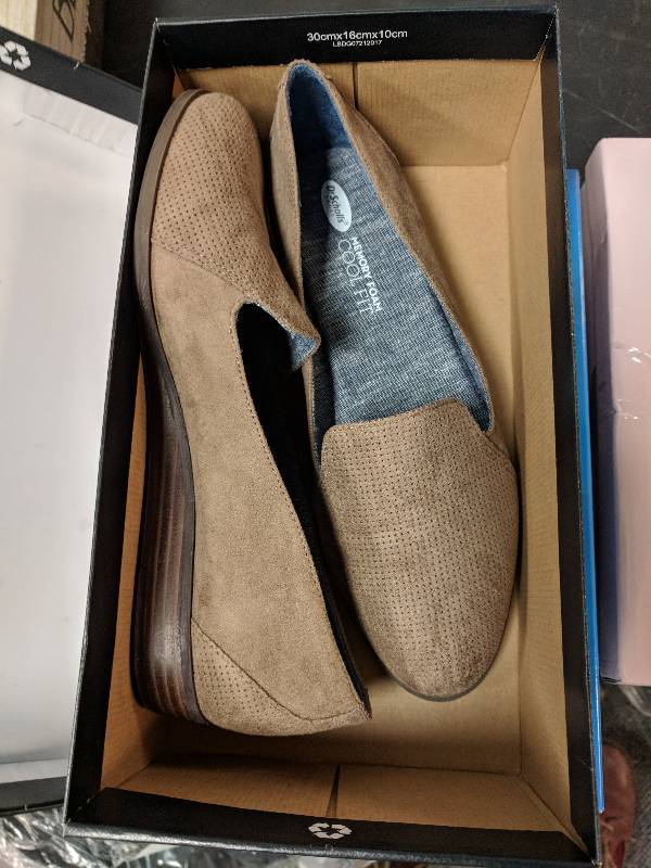 lot 184 image: Dr.Scholls Womens Daily Loafer Wheat-Stucco 8.5