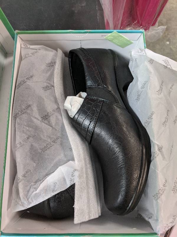 lot 186 image: Easy Street Womens Darcy Side Zip Shootie - Wide Black 11
