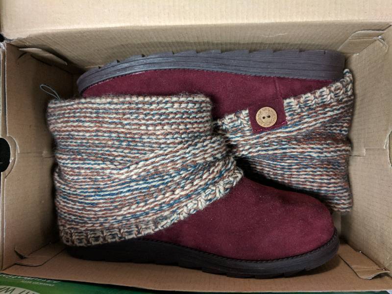 lot 197 image: MUK LUKS Womens Patti Boots Almond 9