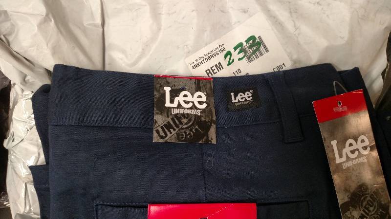 lot 233 image: Lee Uniforms Juniors Original Straight-Leg Pant Navy 15