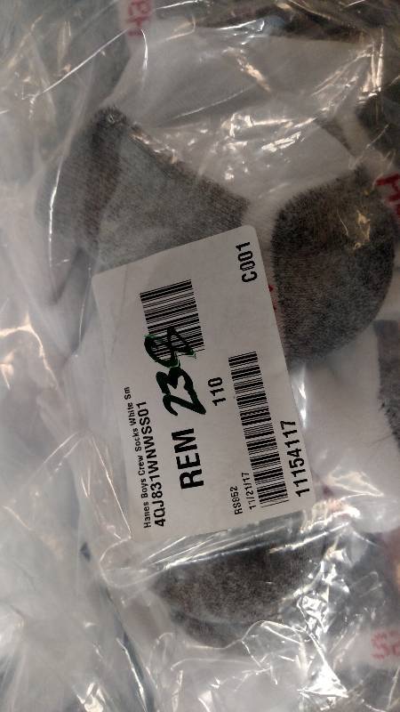 lot 238 image: Hanes Boys Crew Socks White Small