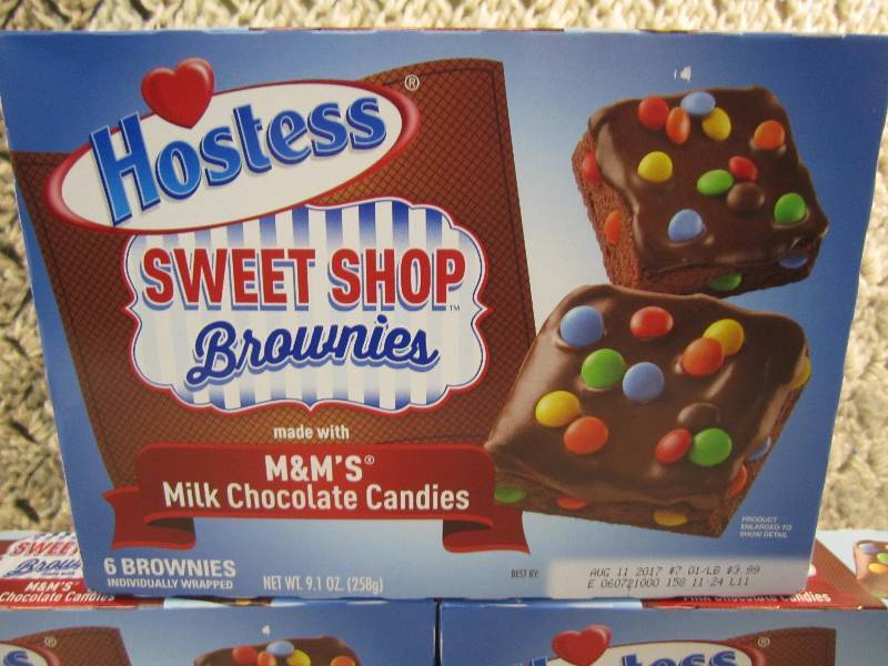 lot 117 image: 3 Boxes of Hostess Sweet Shop Brown...