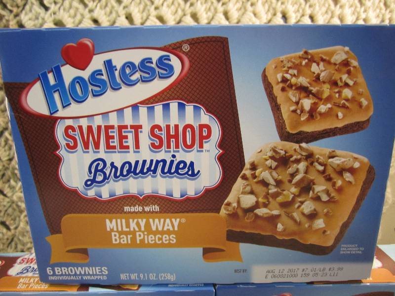 lot 118 image: 3 Boxes of Hostess Sweet Shop Brown...