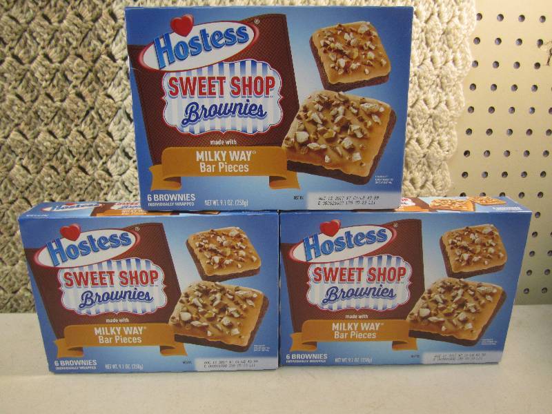 lot 121 image: 3 Boxes of Hostess Sweet Shop Brown...