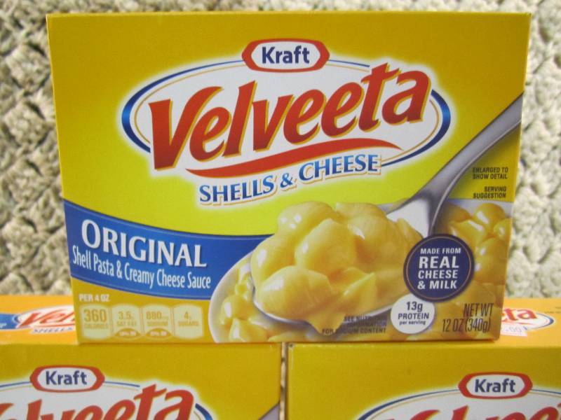 lot 228 image: Lot of 3 Boxes Kraft Velveeta Shell...