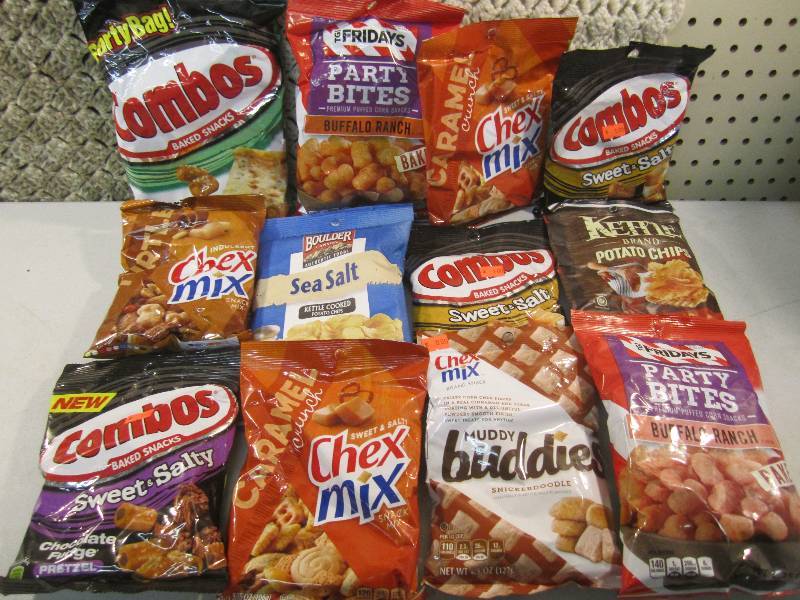 lot 257 image: Mixed Lot of 12 Bags Misc Chips and...