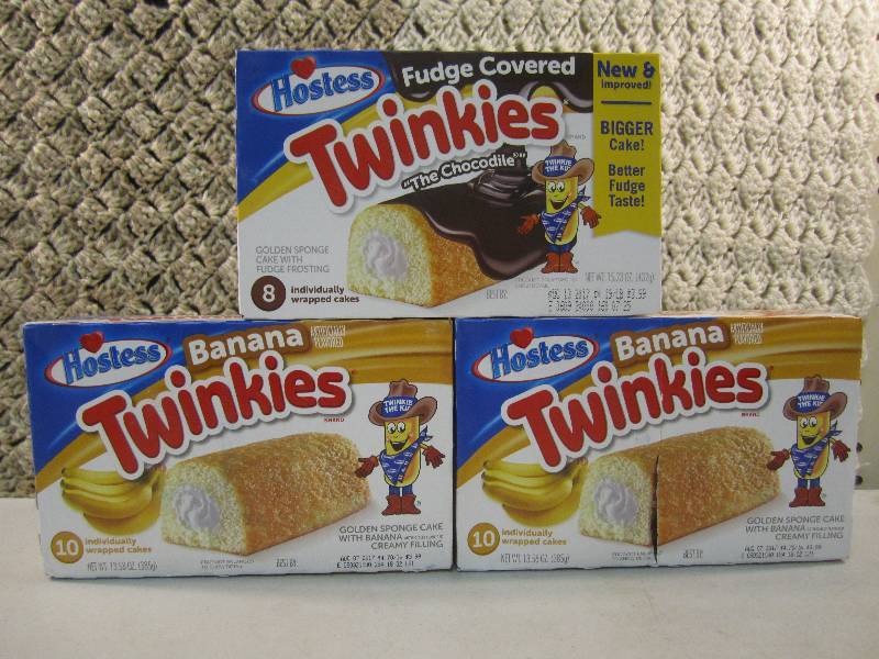 lot 311 image: Lot of 3 Boxes Twinkies 1 - Fudge C...