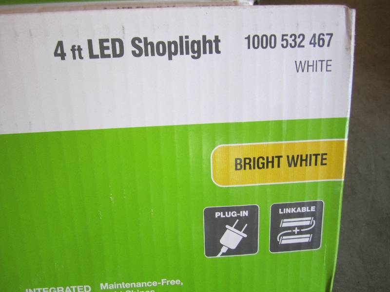 lot 10 image: Lot of 3 - 4 foot Linkable LED Shop...