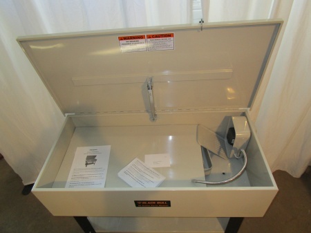 Black Bull Parts Washer