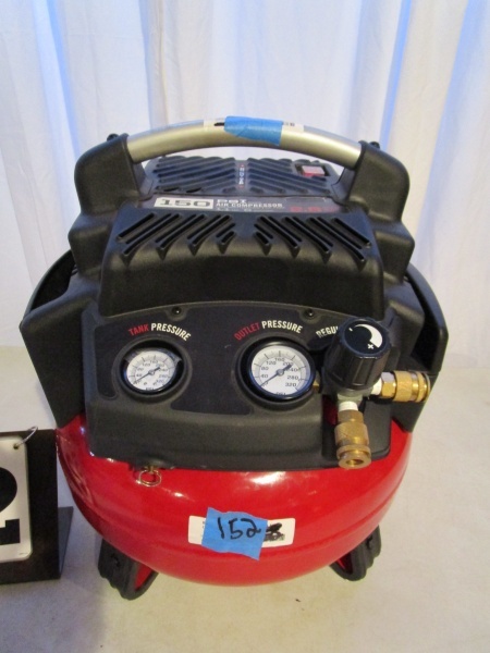 Rockworth 6 gallon Pancake  Air Compressor