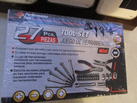 Performance Tools 27 pc Tool Set