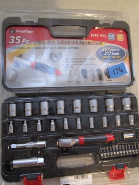 Great Neck 35 pc Socket & Ratchet Set