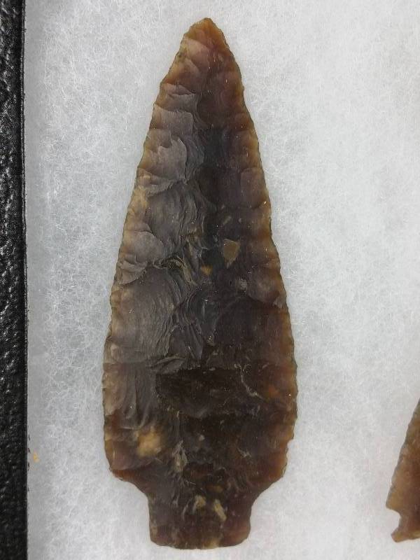 lot 12 image: (9) Flint Native American Arrowheads