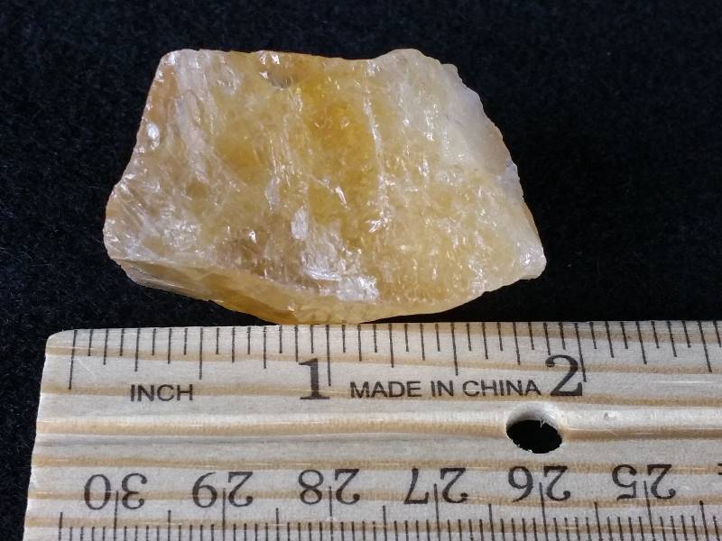lot 20 image: Large 72 CT Genuine Raw Citrine