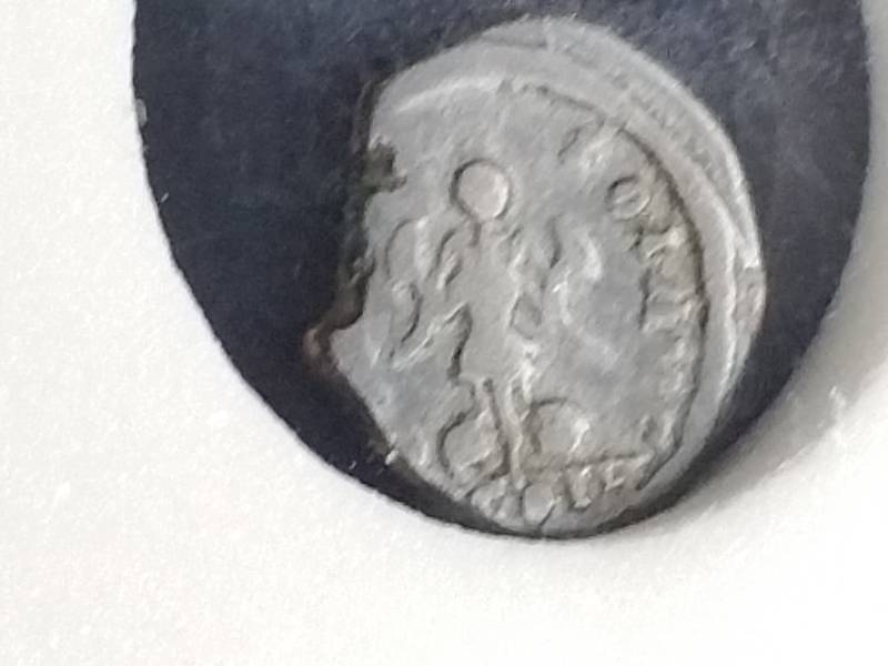 lot 23 image: Ancient Constatine the Great Era Roman Coin