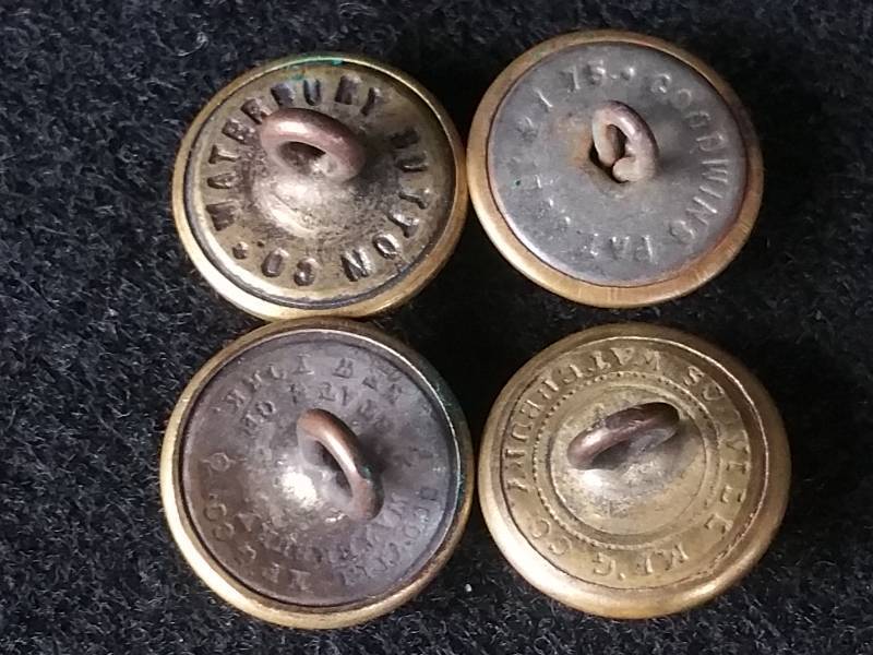 lot 40 image: Civil War Era Brass Buttons