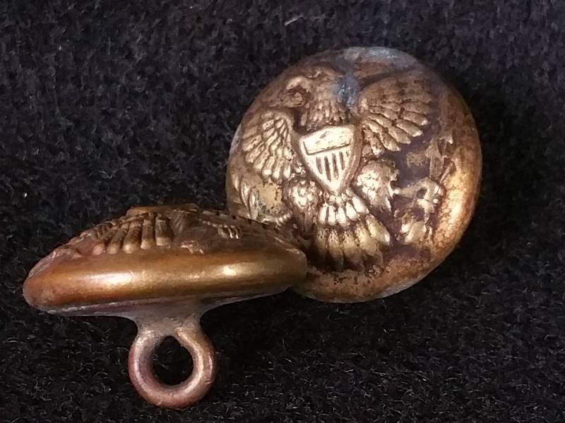 lot 42 image: Horstman of Philadelphia Civil War Era Brass Buttons
