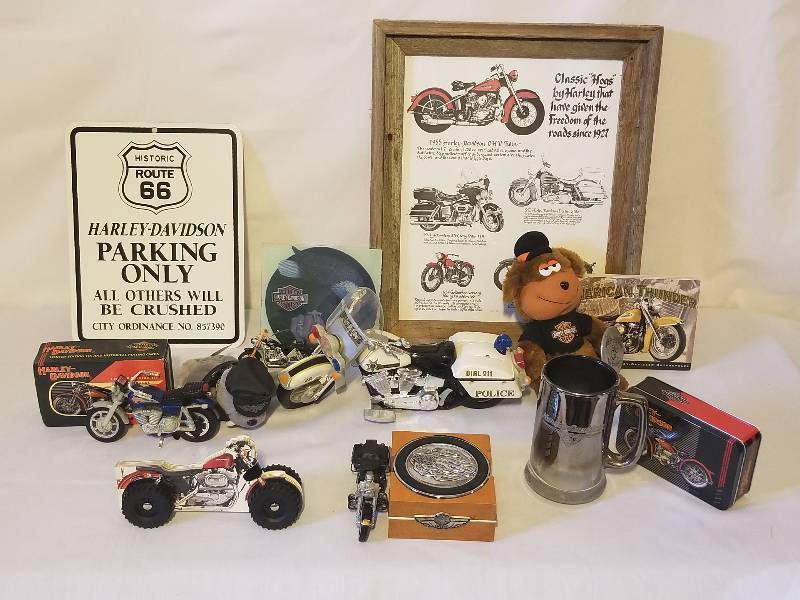 HARLEY-DAVIDSON COLLECTIBLES
