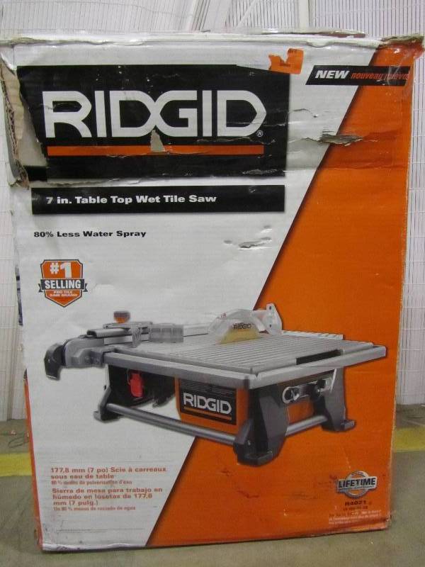 lot 10 image: RIDGID 120-Volt 7 in. Table Top Wet Tile Saw