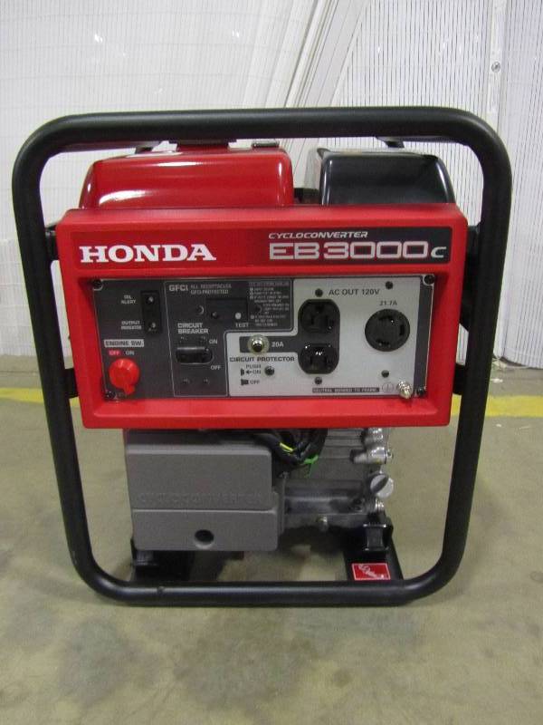 lot 28 image: Honda CycloConverter EB3000CK1 Generator