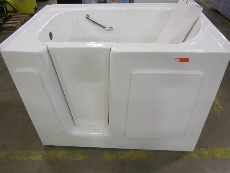 lot 43 image: Ariel 5 ft. Walk-In Left Hand Bathtub in White