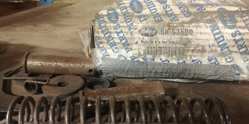 Holland Rebuild Suspension Kit