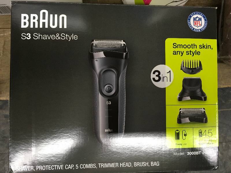 BRAUN SERIES 3 SHAVER