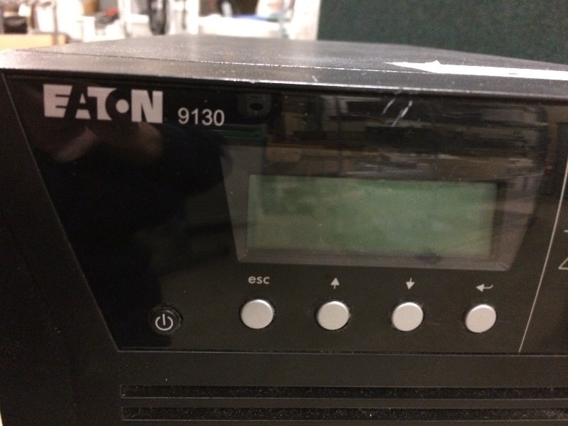 lot 4 image: EATON 9130 RACKMOUNT UNINTERRUPTIBLE POWER SUPPLY ( UPS ) Critical Power Backup For Servers Data Networks - Power Surge Protection For Home Computers Etc - Excellent Condition