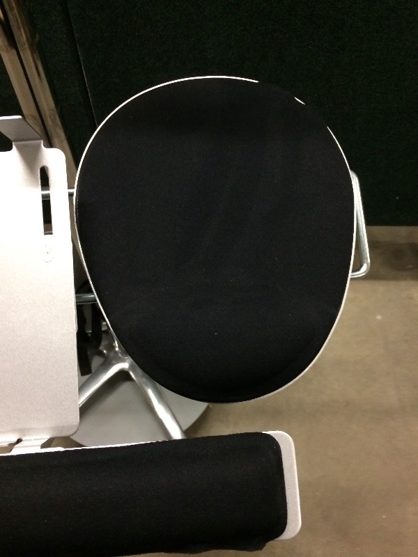 lot 18 image: Medical Clinic Hospital Grade Ergotron Sit Stand Mobile PC Desktop Computer Workstation COW Cart Portable Desk With Cushioned HandMouse Pads, Size Adjustable Monitor Holder, Uninterruptible Power Supply Holder & Locking Wheels Plus Foot Rest
