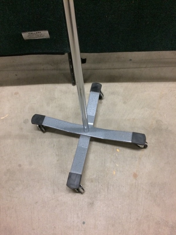 lot 26 image: Retails Used $250 MEdical Grade HEavy Duty Stainless Steel Height Adjustable Telescoping Deluxe 4-Ram Hook I.V. Stand IV Pole 4 Wheel Mobile Rolling Many Other Uses For this Stand - Excellent