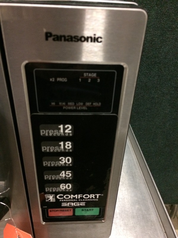 lot 44 image: Panasonic Professional Medical Microwave Oven - Preset Times For Sage Comfort Products - Excellent Working Condition